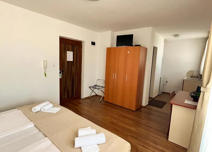 Konukevi Family Helios