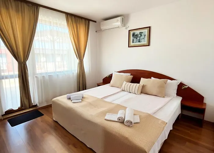 Konukevi Family Helios