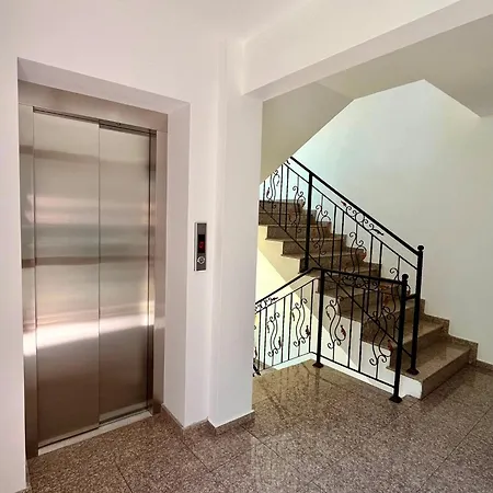 Family Helios Guest house 3*