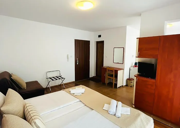 Family Helios 3* Slantchev Briag