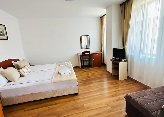 Family Helios Slantchev Briag