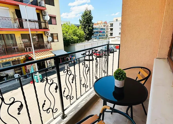 Family Helios 3* Slantchev Briag